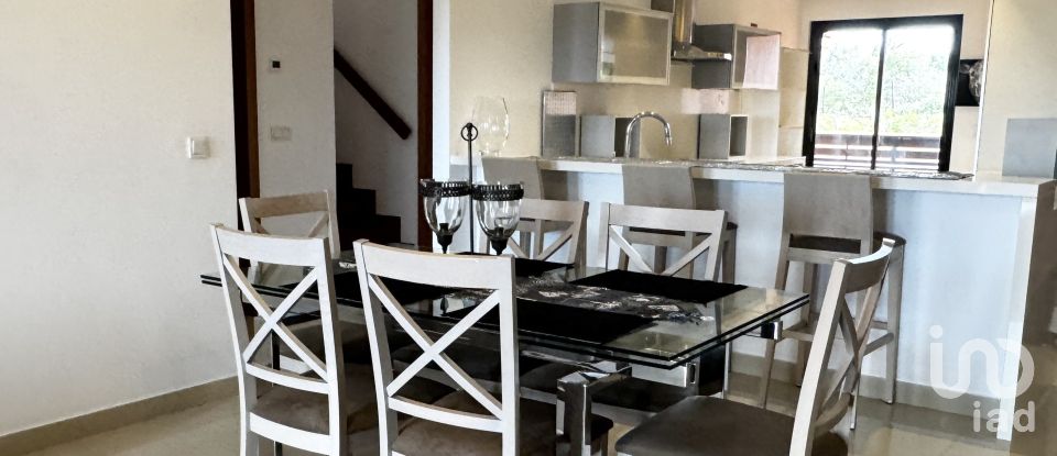 Apartamento T3 em Alcantarilha e Pêra de 140 m²