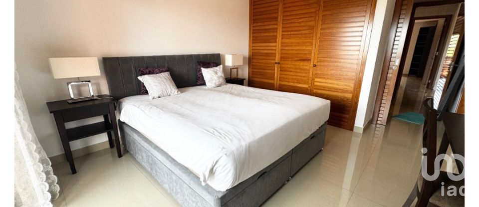 Apartamento T3 em Alcantarilha e Pêra de 140 m²