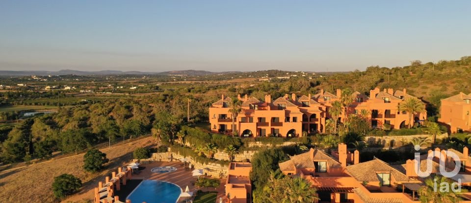 Apartamento T3 em Alcantarilha e Pêra de 140 m²