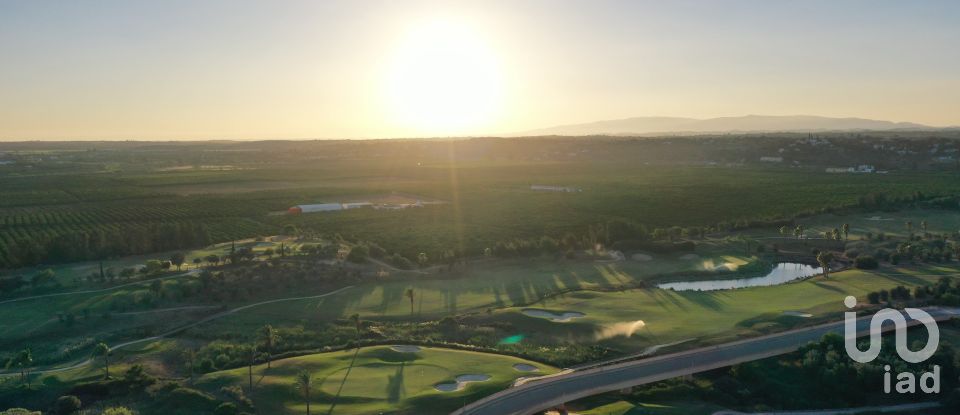 Apartamento T3 em Alcantarilha e Pêra de 140 m²