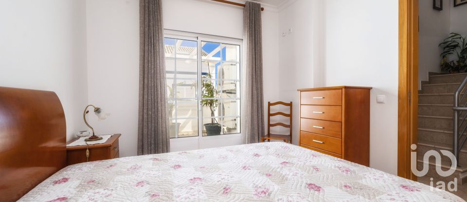 Maison T2 à Vila Nova de Cacela de 125 m²