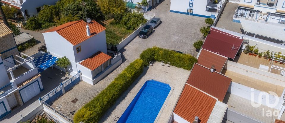 Maison T2 à Vila Nova de Cacela de 125 m²