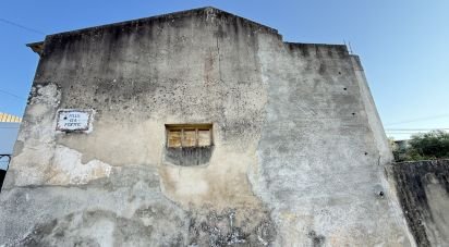 Maison T0 à Alcanede de 35 m²