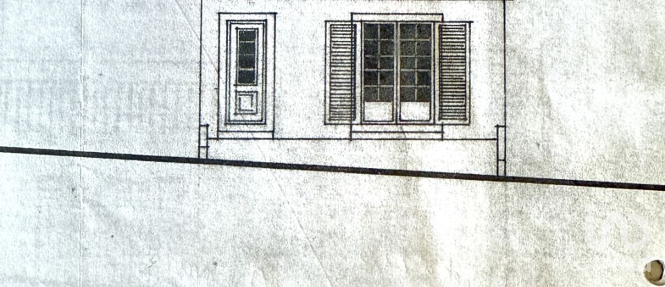 House/villa T0 in Alcanede of 35 m²