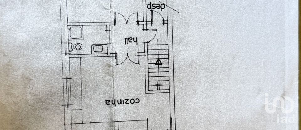 House/villa T0 in Alcanede of 35 m²