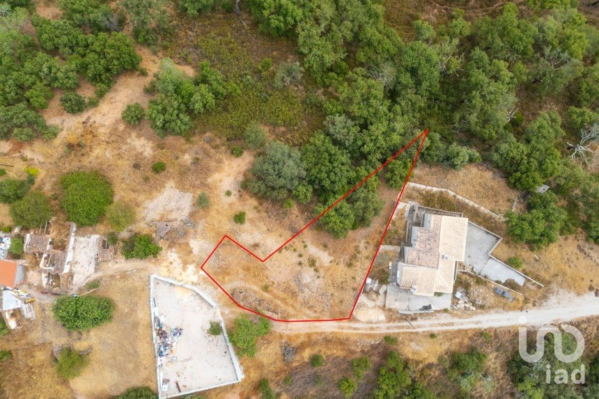 Terreno urbano em Salir de 755 m²