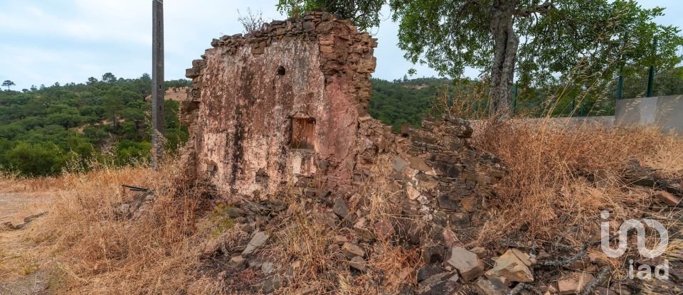 Terreno urbano em Salir de 755 m²