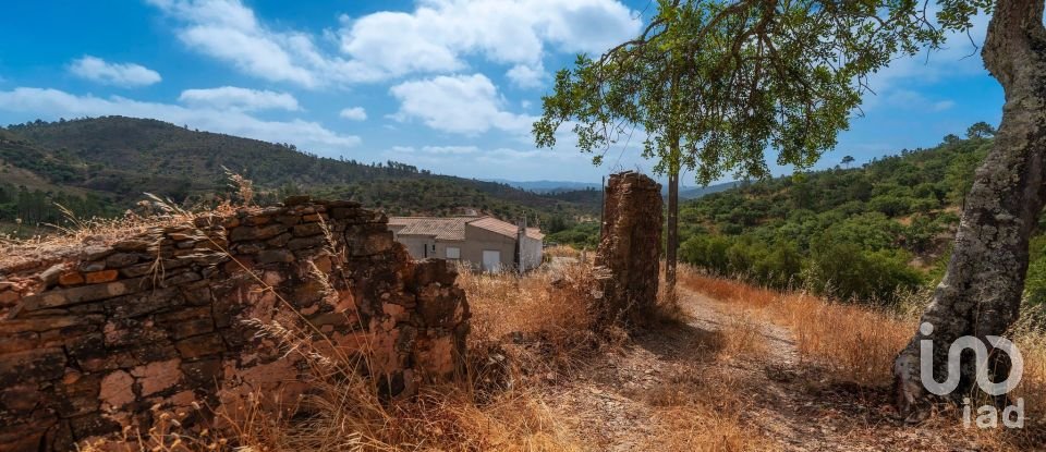 Terreno urbano em Salir de 755 m²