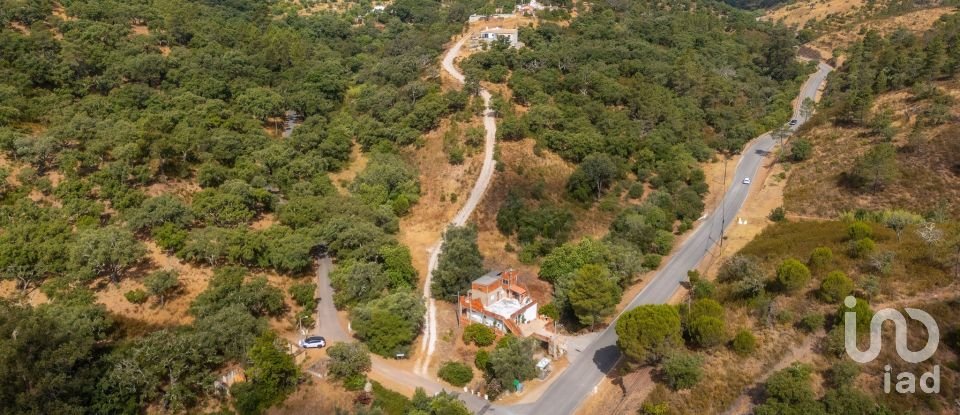 Terreno urbano em Salir de 755 m²