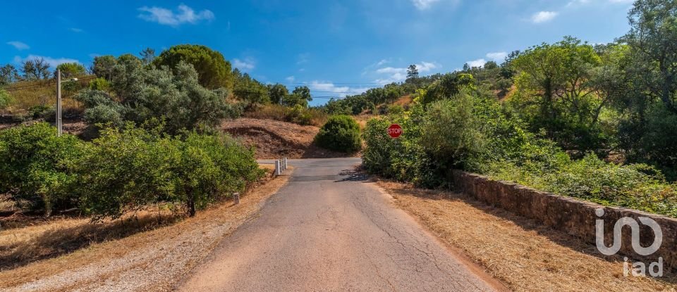 Terreno urbano em Salir de 755 m²