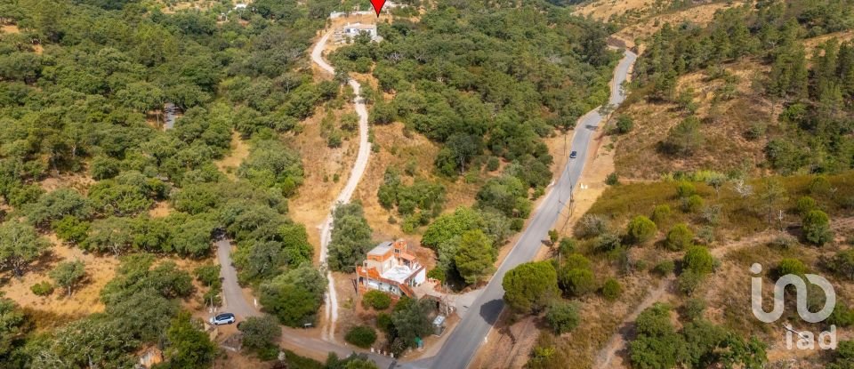 Terreno urbano em Salir de 755 m²