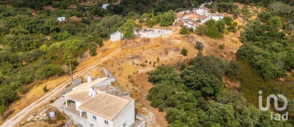 Terreno urbano em Salir de 755 m²