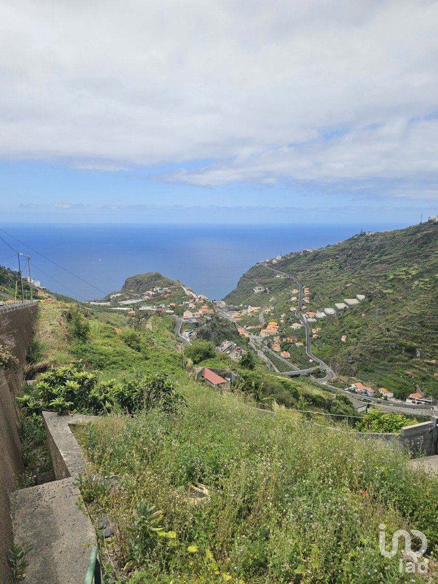 Terreno em Campanário de 561 m²