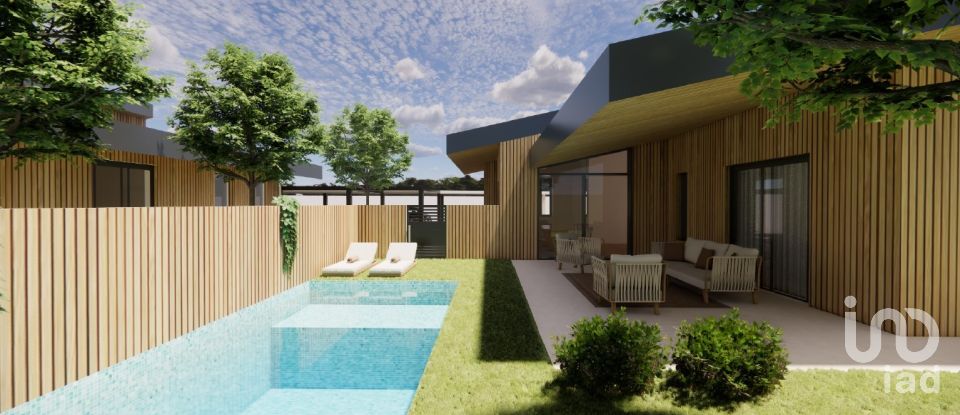 Moradia T3 em A dos Cunhados e Maceira de 158 m²