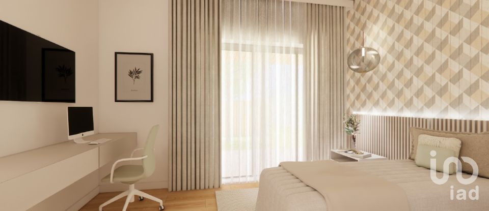 Moradia T3 em A dos Cunhados e Maceira de 158 m²