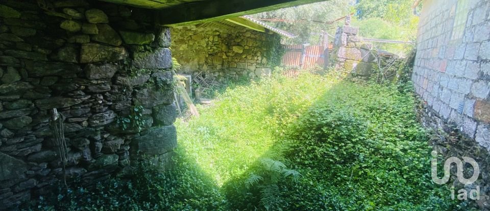 Moradia T6 em Candemil e Gondar de 258 m²