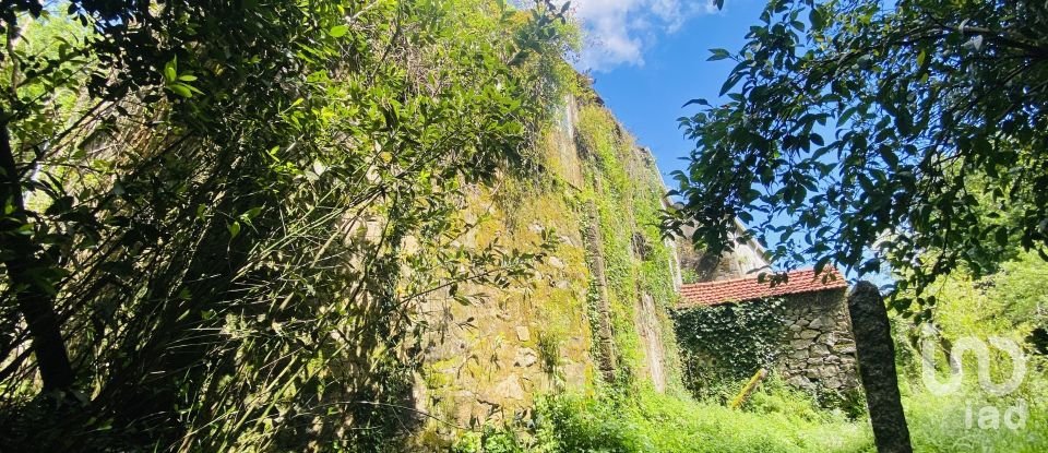 Moradia T6 em Candemil e Gondar de 258 m²