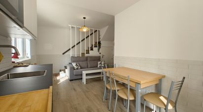 Maison de village T2 à Bensafrim e Barão de São João de 60 m²