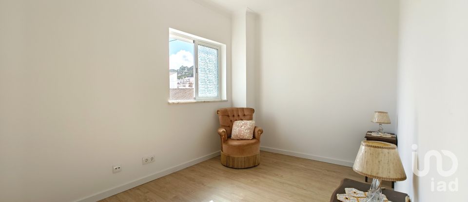 Maison de village T2 à Bensafrim e Barão de São João de 60 m²