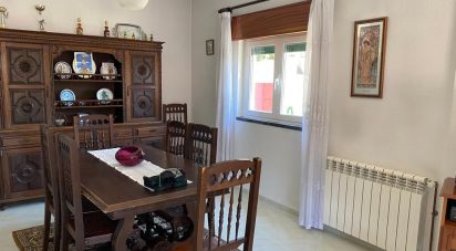 Maison T4 à Caranguejeira de 309 m²