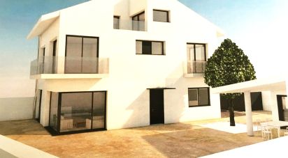 Land in Custóias, Leça do Balio e Guifões of 500 m²