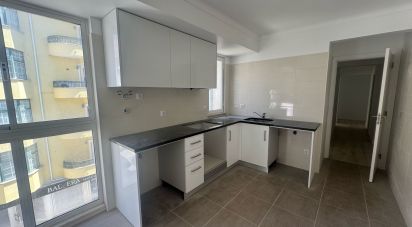 Apartment T4 in Alcobaça e Vestiaria of 101 m²