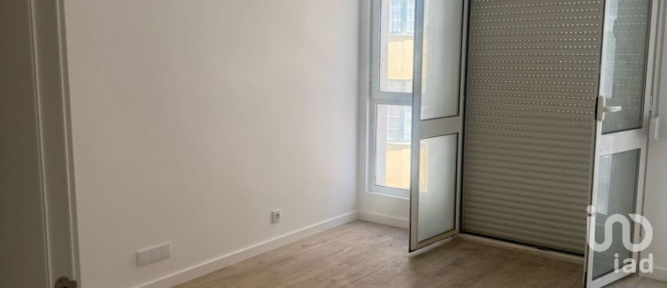 Apartment T4 in Alcobaça e Vestiaria of 101 m²