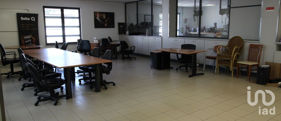 Hangar à Beja (Salvador e Santa Maria da Feira) de 3 348 m²