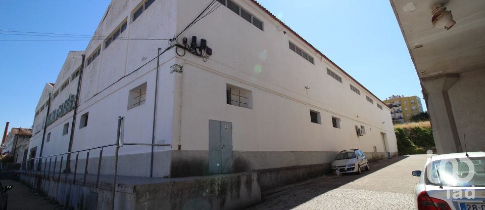 Hangar à Beja (Salvador e Santa Maria da Feira) de 3 348 m²