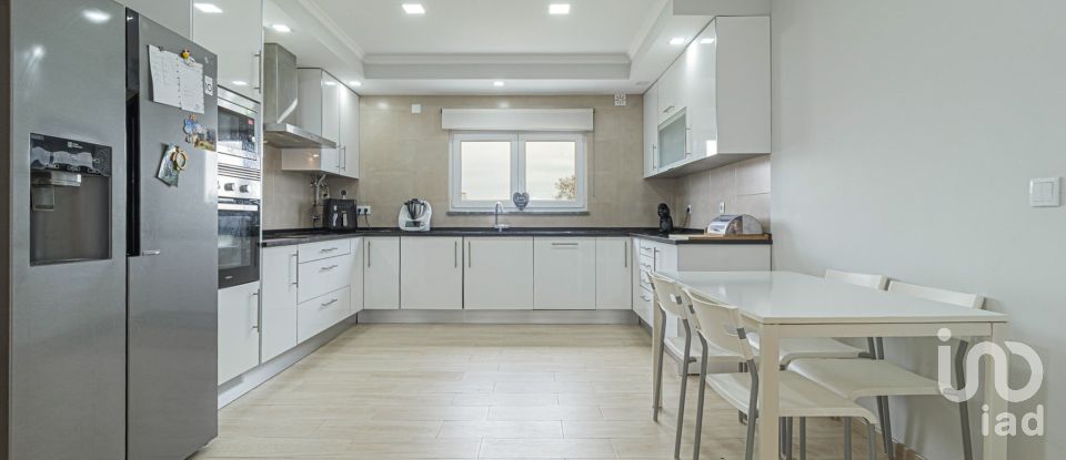 Farm T4 in Palmela of 147 m²