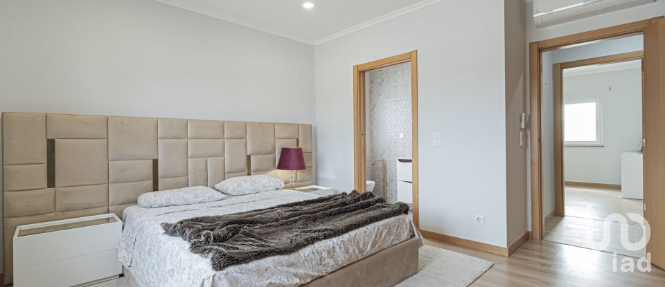 Farm T4 in Palmela of 147 m²