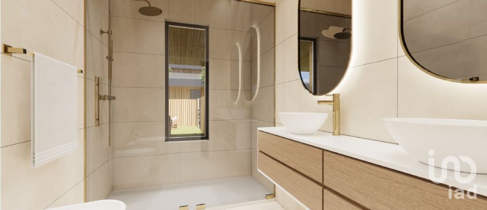 House T3 in A dos Cunhados e Maceira of 158 m²