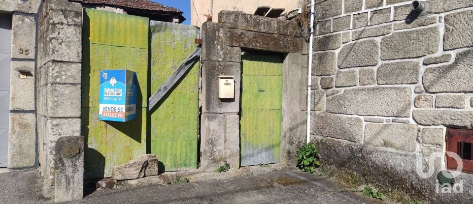 Casa T3 em Ribafeita de 210 m²