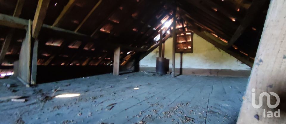 Casa T3 em Ribafeita de 210 m²