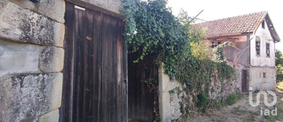 Casa T3 em Ribafeita de 210 m²