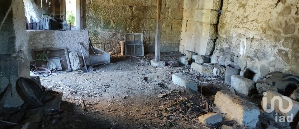 Casa T3 em Ribafeita de 210 m²