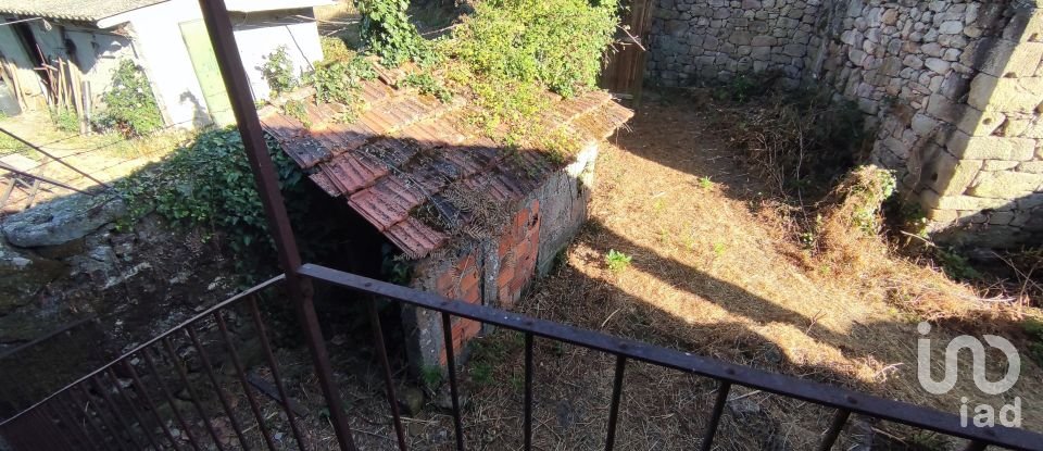 Casa T3 em Ribafeita de 210 m²