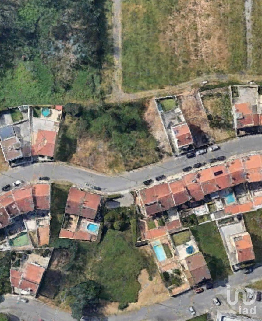 Terrain à Fânzeres e São Pedro da Cova de 405 m²