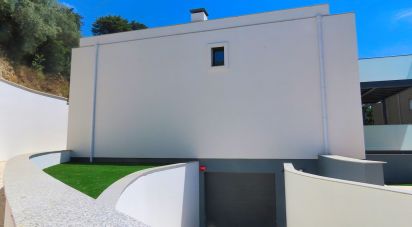 Maison T3 à Leiria, Pousos, Barreira e Cortes de 278 m²