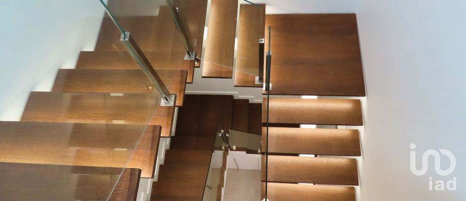 Moradia T3 em Leiria, Pousos, Barreira e Cortes de 278 m²