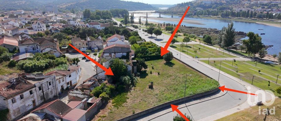 Terrain à bâtir à São Miguel do Rio Torto e Rossio ao Sul do Tejo de 1 857 m²