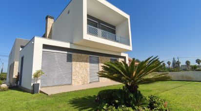 Maison T3 à Torreira de 282 m²