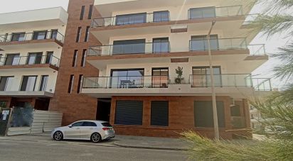 Appartement T2 à Atouguia da Baleia de 93 m²