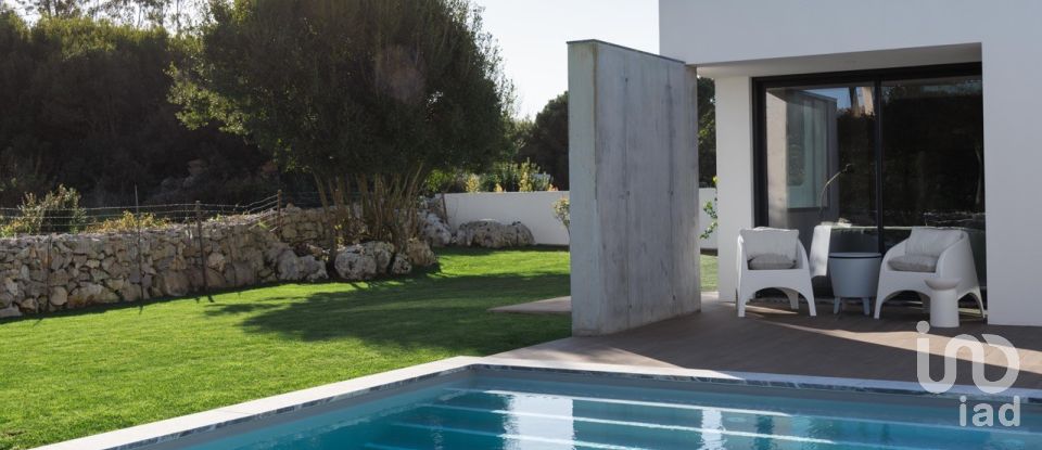 House T4 in Reguengo Grande of 198 m²