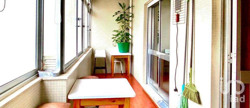 Appartement T2 à São Félix da Marinha de 115 m²