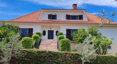 Maison T6 à Proença-a-Nova e Peral de 461 m²