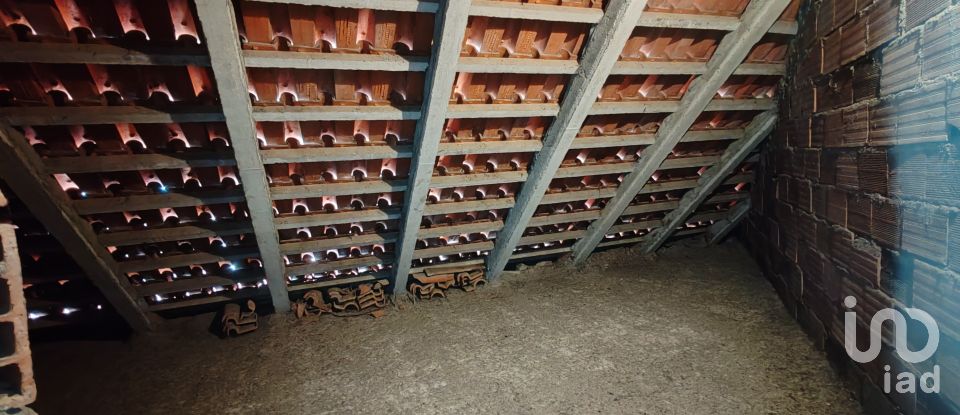 Moradia T6 em Proença-a-Nova e Peral de 461 m²