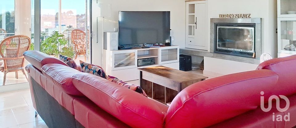 Maison T4 à Évora de Alcobaça de 175 m²