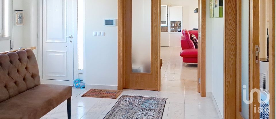 Maison T4 à Évora de Alcobaça de 175 m²