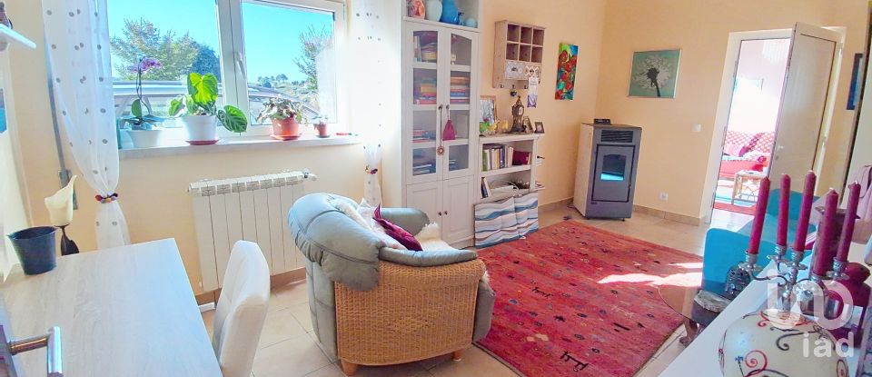 Maison T4 à Évora de Alcobaça de 175 m²